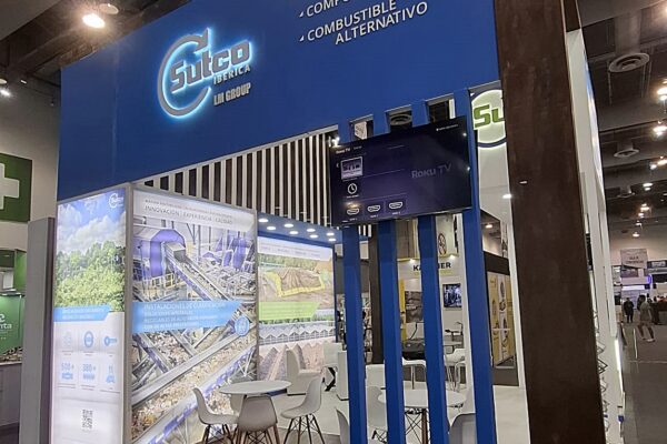 05.5 SUTCO 6X6 Cabecera Custom a 5 mts, Expo Residuos Marzo 2025