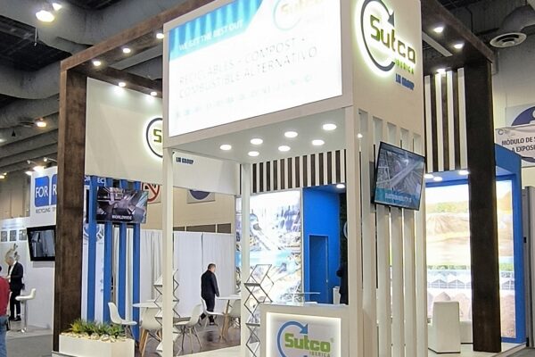 10 SUTCO 6X6 Cabecera Custom a 5 mts, Expo Residuos Marzo 2025